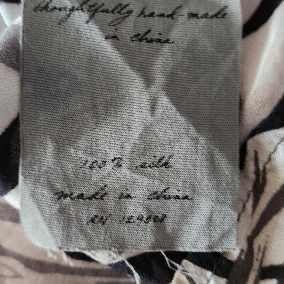 RAQUEL ALLEGRA SILVER FLOWERS CAMP SHIRT  SZ S - Picture 4 of 4